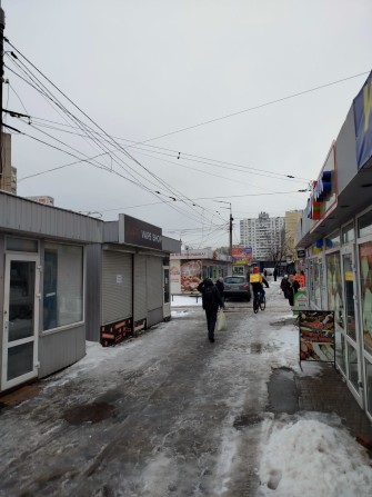 Оренда мафу вул. Анни Ахматової 3, 15м²  великий трафік людей - фото 1