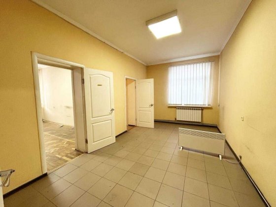 Здам приміщення, офіс в районі Мазепи ( Петровського) власний вхід. Дніпро