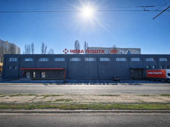 Оренда частини фасадної будівлі по вул. Балківській/Пересипський міст