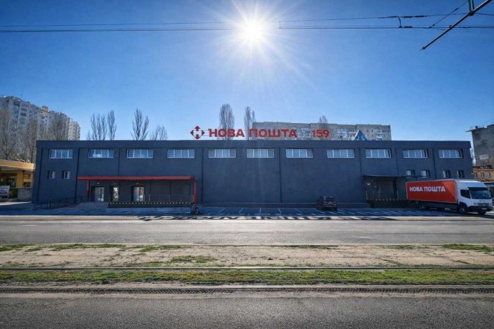 Оренда частини фасадної будівлі по вул. Балківській/Пересипський міст - фото 1