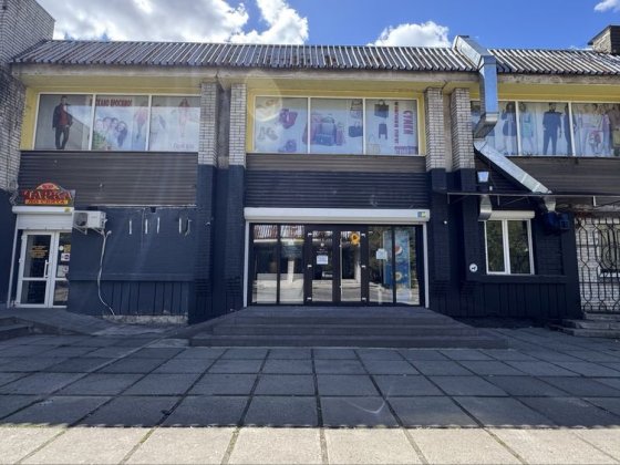Оренда магазину на просп. Червоної Калини Львів