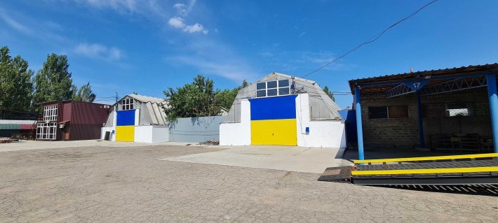 Аренда отличного склада 706 кв.м. ул. Новозаводская. Без комиссии - фото 1