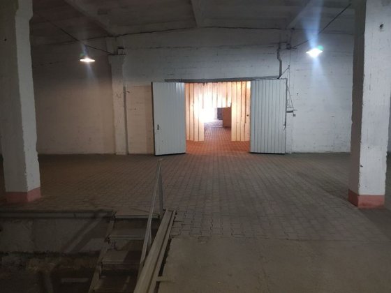 Оренда складу 860 кв.м. на рампі. Киівське шосе