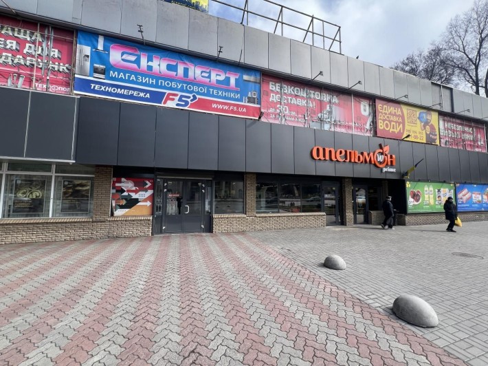 Оренда масштабного простору 600 м² над супермаркетом "Апельмон" - фото 1