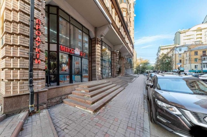 Оренда Фасад Центр 336 м2 Павлівська Шевченківський р-н З ремонтом - фото 1