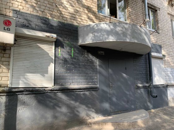 Фасадне приміщення 1-й поверх, Голосіївський район — офіс/торгівля