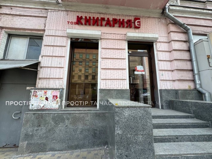 Приміщення 76м2 в 5 секундах від метро Льва Товстого - фото 1