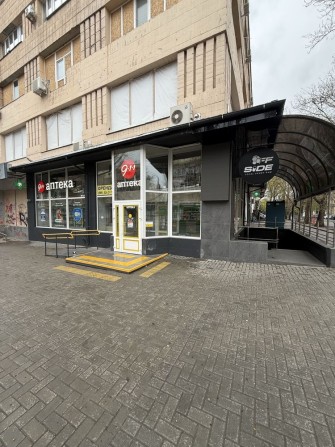 Здаю приміщення в аренду у самому центрі міста - фото 1