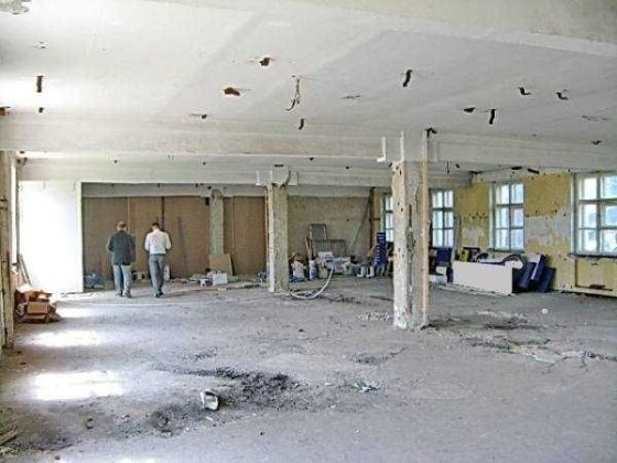 ОРЕНДА кам'яного складу 370м2+ офіс15м2, центр міста, промзона. Николаев