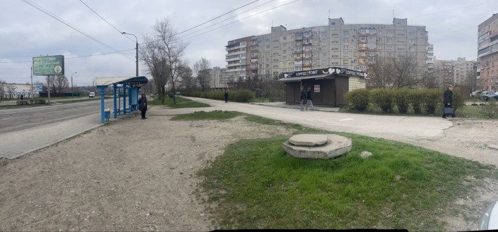 Сдам торговый павильон, магазин, киоск со входом 30 м2 - фото 1