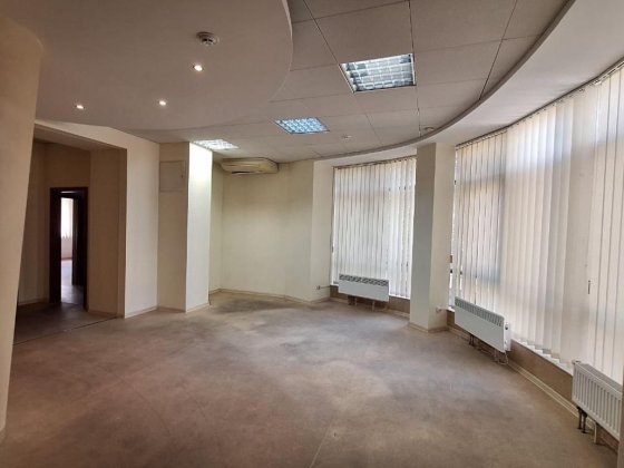 Фасадний офіс преміумкласу 123 м²: 1-й поверх на пр. Соборному Запорожье