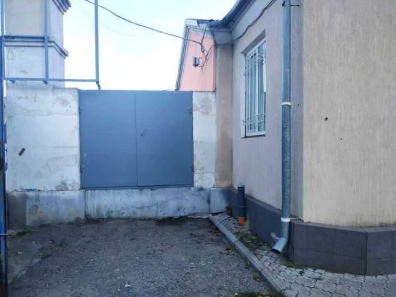 Оренда, Склад250м2(сховище) парковка, Херсонське шосе. Николаев