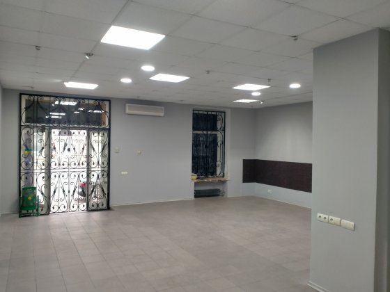 Магазин офис 70 м² Проспект Запоріжжя