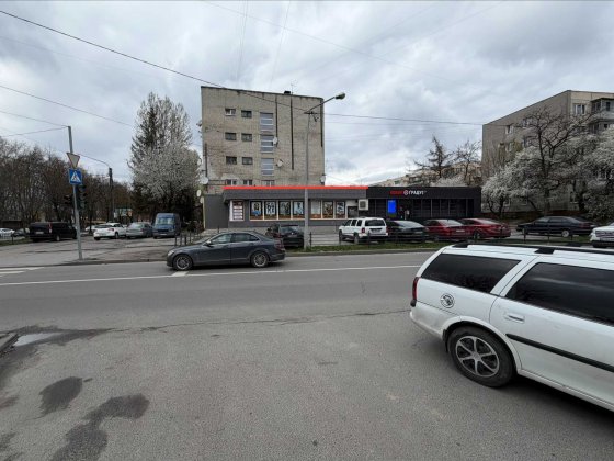 Оренда м. Львів вул. Виговського 45а 130 м2 90000 грн. Львів