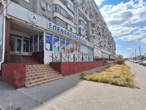 Епіцентр трафіку на «Пісках»: Оренда фасадного приміщення 255 м² Запорожье