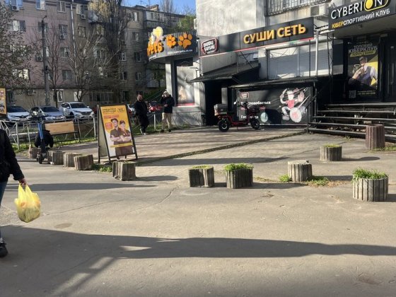 Аренда от СОБСВЕННИКА фасадного нежилого помещения  на Ак. ФИЛАТОВА /Дом Мебели / Гайдара, 3 фазы /  Одеса