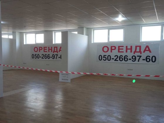 Торгівельні та офiснi площі в "Центрi меблів та інтер'эра "Маршал". м