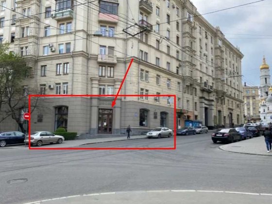 Оренда 467 м2 в трьох рівнях є цокольний поверх, «Майдан Конституції» Харків