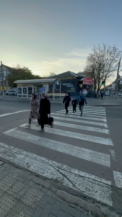 Пр.Центральний/Маріупольська 10 кв.м. прохідняк прямо на світлофорі - фото 1