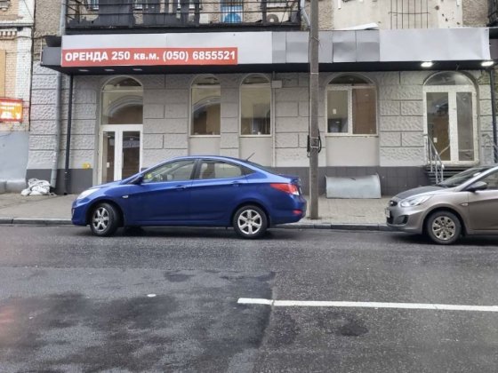 Оренда фасадного приміщення 250 м кв. ценрт Харків
