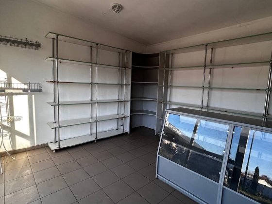 Оренда торгової площі 16 м2  на вул.  Луганська Львів