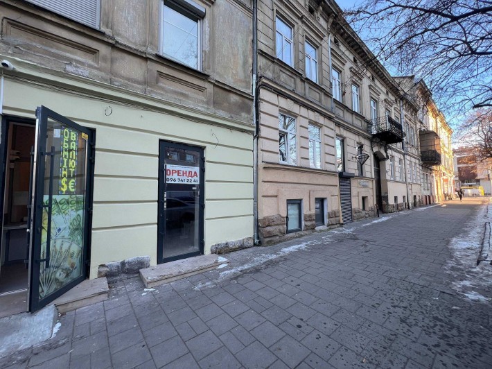 Оренда приміщення по вул. Зернова 1, навпроти готелю Львів, 19 м² - фото 1