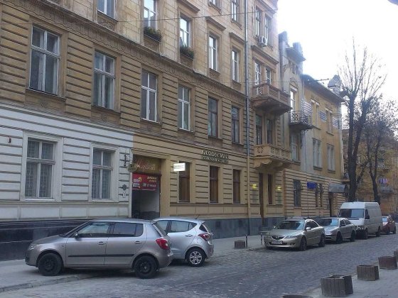 Офіс-салон 60м, центр, в.Франка 3, початок Львів