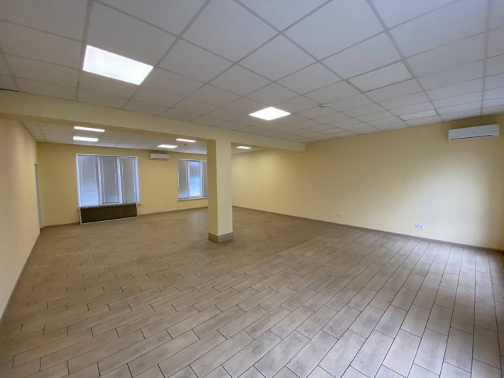 Офисное помещение пер.Корабелов возле БСМП 70м 13000грн - фото 1