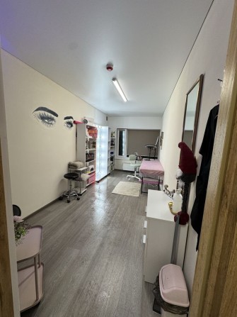 Сдам в оренду приміщення кушетку дзеркало вул. В. Великого 18 - фото 1