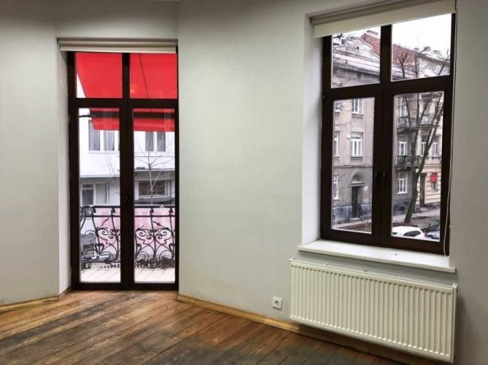 Оренда офісу А-класу в центрі Львова 90м2 - фото 1