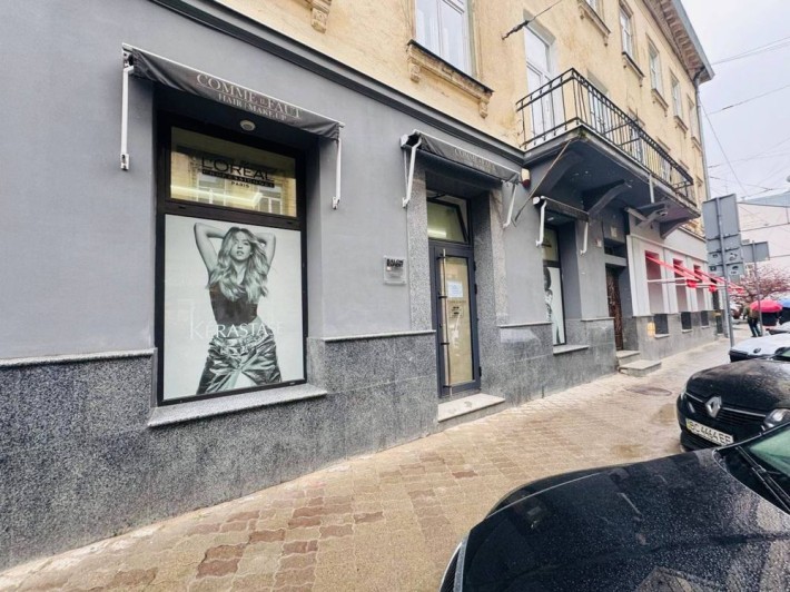 Оренда фасадного приміщення в самому центрі Львова - фото 1