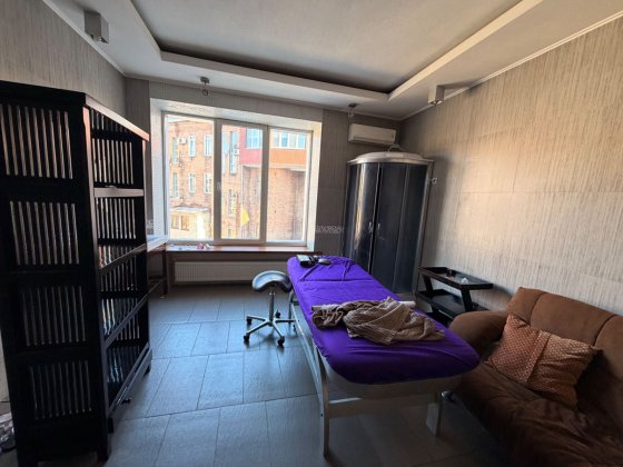 Аренда кабинета пр. Героев Харькова Харків