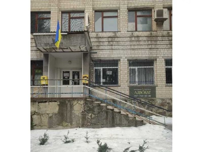 ОРЕНДА – приміщення 1-го поверху площею 118,3 кв.м. м. Немирів - фото 1