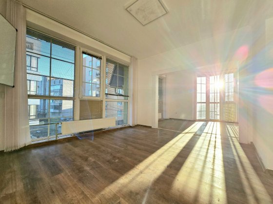 Оренда офісу Львів, вул. Сулими (Кондукторська). 100 м². Новобудова. Львів