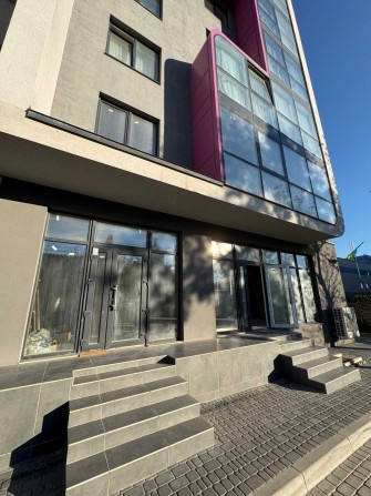 Оренда приміщення по вул.Городоцька ЖК "Resident Hall" 108 м.кв. - фото 1
