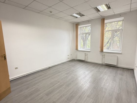 Оренда окремої будівлі комерційного призначення Львів