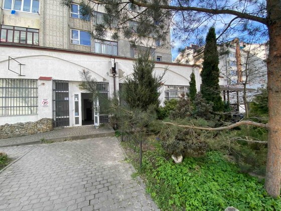 Оренда  комерційного приміщення по вул. Роксолани Львів