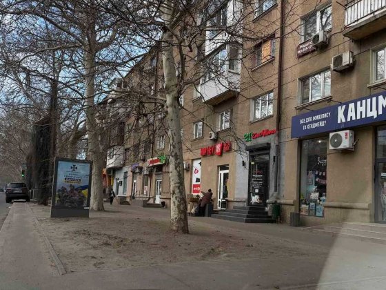 Фасадный офис/магазин на пр Шевченко