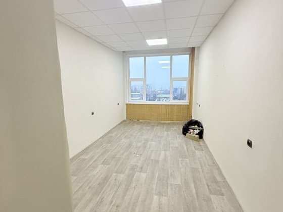 Оренда офісу з новим ремонтом в 2 хвилинах від метро Ботанічний сад Харьков