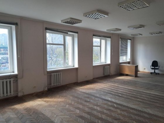 Оренда на вул. Червоної Калини, 35 офіс на 69,6 м², від власника Львів