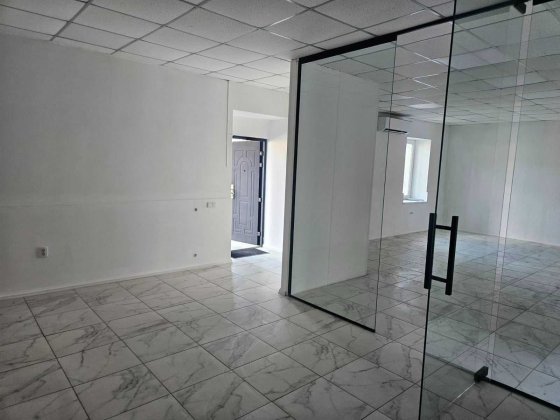 Оренда 70 м² під магазин / шоурум / майстерню, 2 входи Одеса