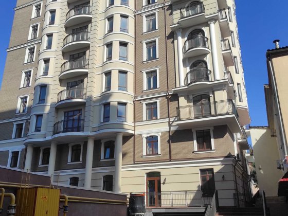 Сдам офис в центре.  92 м2. 4 кабинета. ЖК Виндзор. Заславского Одеса