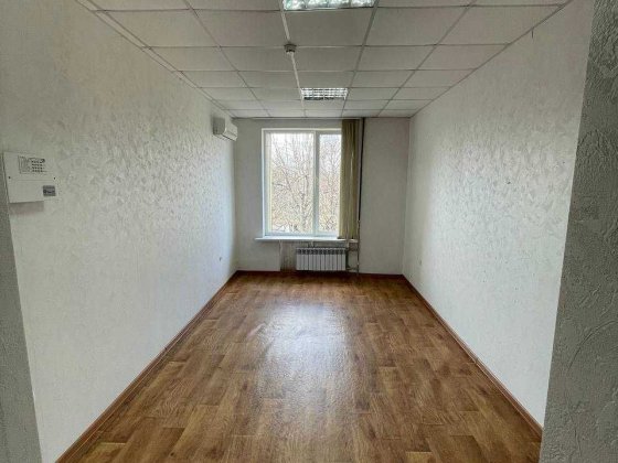 Здам офіс в 3 хвилинах від метро Ботанічний сад