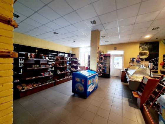 Оренда приміщення міні-маркету в с.Гаразджа (окрема будівля) Гаразджа