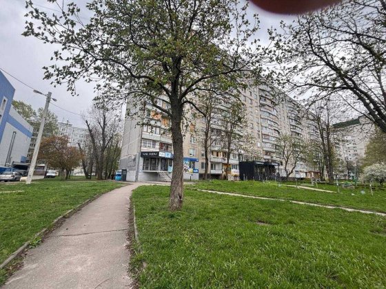 Аренда небольшого офиса 16 метров у метро Героев Труда , 1 этаж, готов к работе