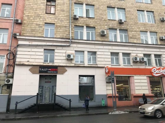 Сдам в аренду под ВАШ БИЗНЕС. КРАСНАЯ ЛИНИЯ. пр-т Героев Хар-ва Центр