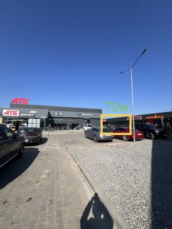 Супер торгове приміщення  70м Черняхів поряд АТБ - фото 1