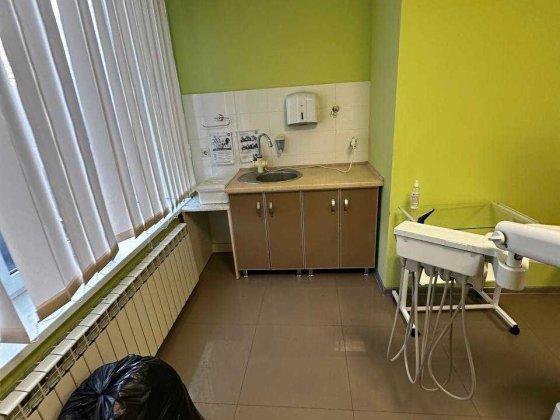 Здаються в оренду комерційні приміщення м. Тячів Тячев