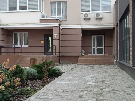 Гатне, ЖК Озерний Гай, оренда приміщення 120 м, 1 поверх, 3 км Київ Гатне