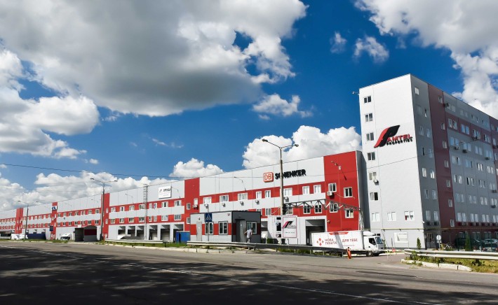 Сдам офіси від 17 кв.м до 400 кв.м. (можливість реєстрації юр. адреси) - фото 1